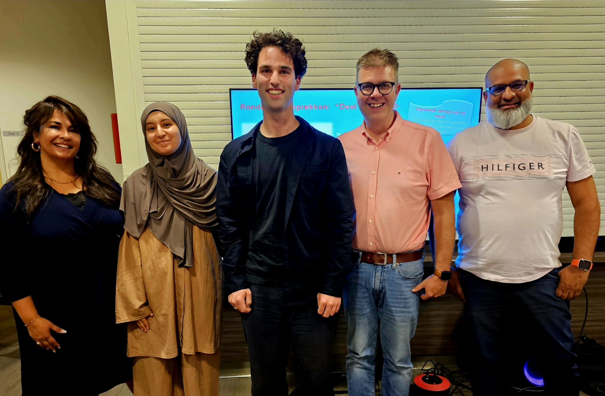 Shamier Madhar met Deel de Duif